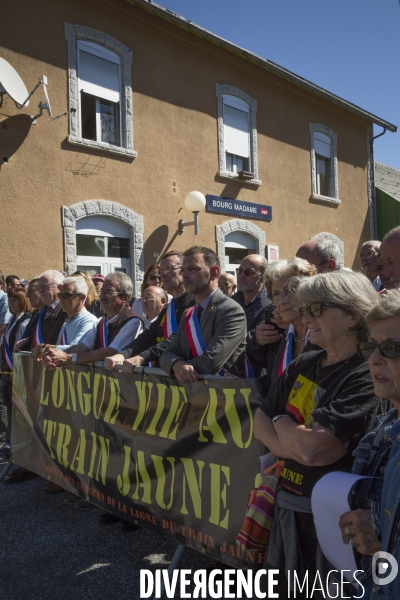 Petite Chronique d en Haut: Le Train Jaune