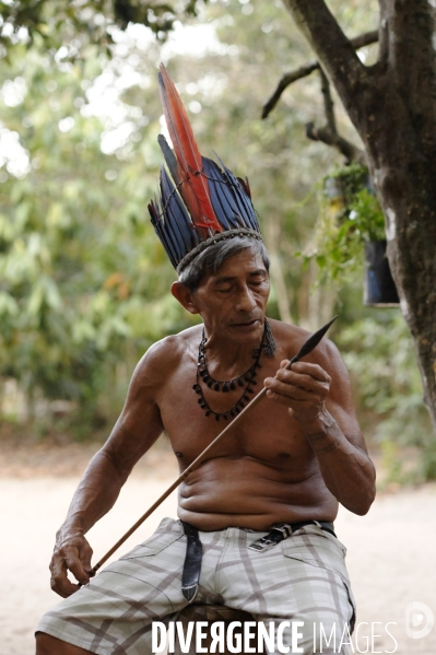 BRESIL Amazonie : Peuple MUNDURUCU du rio Tapajos