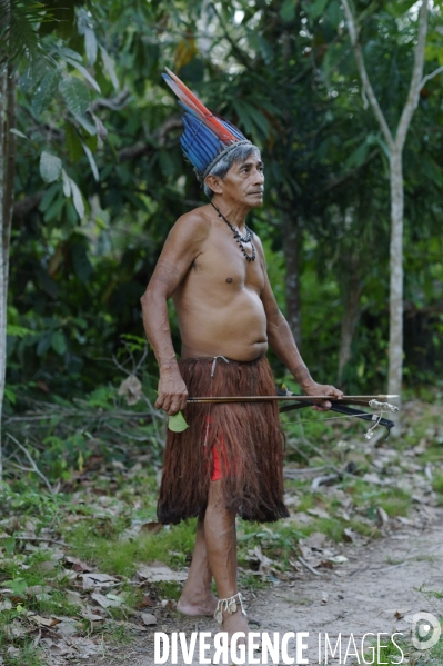 BRESIL Amazonie : Peuple MUNDURUCU du rio Tapajos