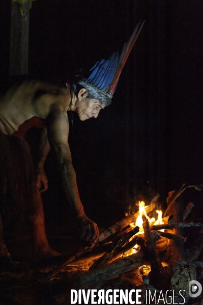 BRESIL Amazonie : Peuple MUNDURUCU du rio Tapajos