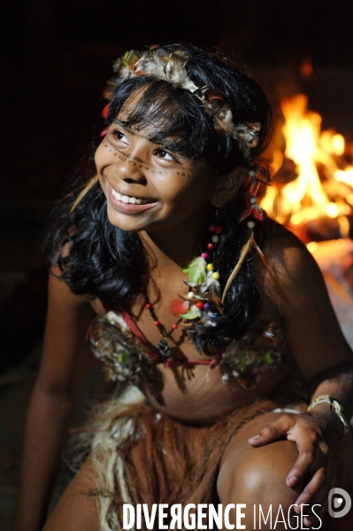 BRESIL Amazonie : Peuple MUNDURUCU du rio Tapajos