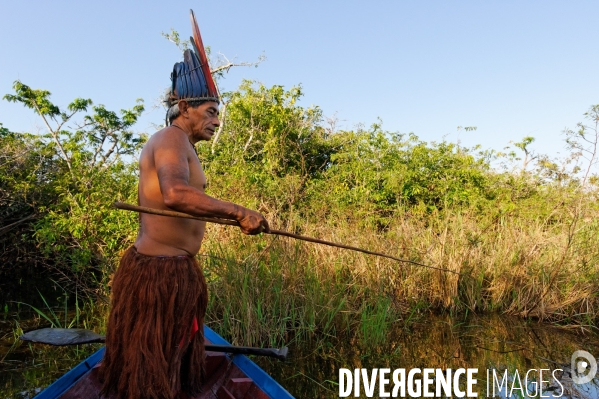 BRESIL Amazonie : Peuple MUNDURUCU du rio Tapajos