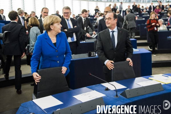 Francois Hollande et Angela Merkel au Parlement Européen