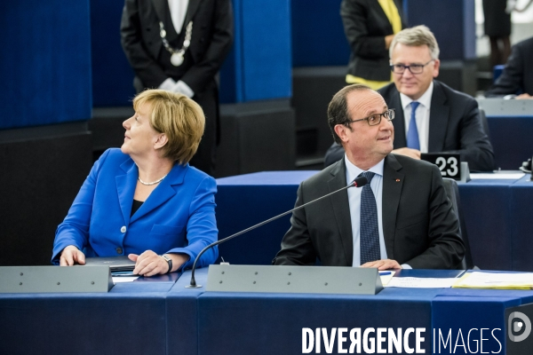 Francois Hollande et Angela Merkel au Parlement Européen