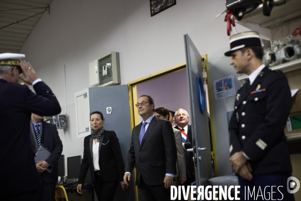 Hollande dans un lycée Pro à Marseille