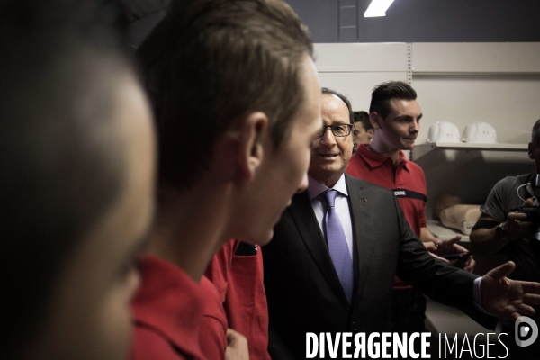 Hollande dans un lycée Pro à Marseille