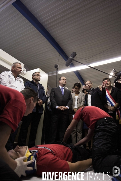 Hollande dans un lycée Pro à Marseille