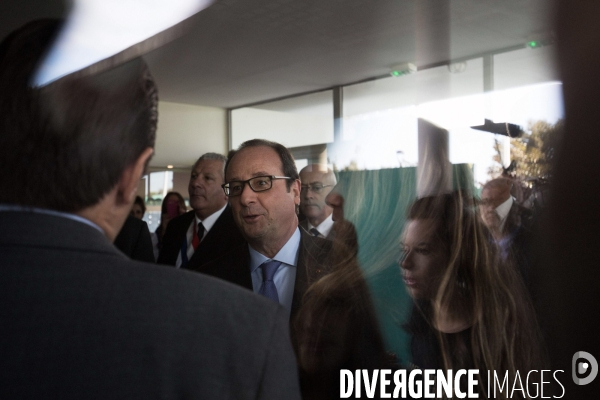 Hollande dans un lycée Pro à Marseille