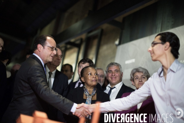 Hollande au Mémorial du camp des Milles