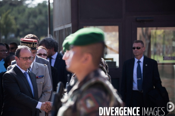 Hollande au Mémorial du camp des Milles