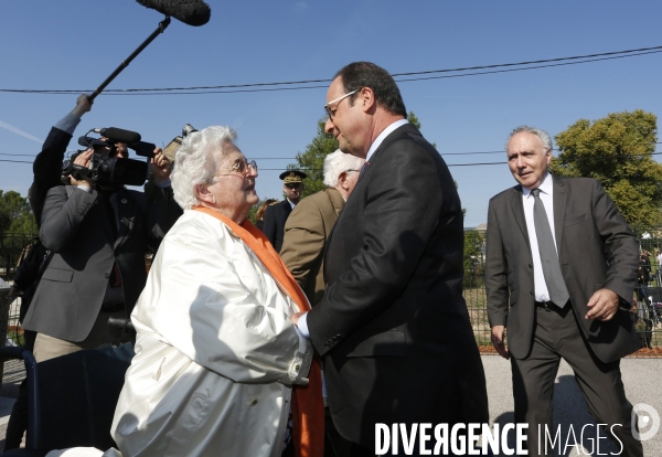 Francois Hollande au Camps des Millles