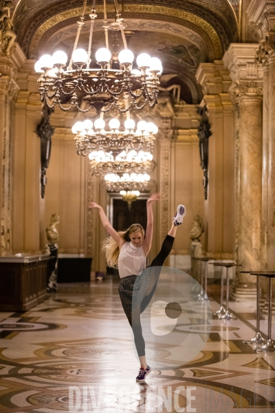 20 danseurs pour le XXe siècle / Boris Charmatz