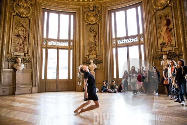 20 danseurs pour le XXe siècle / Boris Charmatz