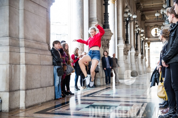 20 danseurs pour le XXe siècle / Boris Charmatz