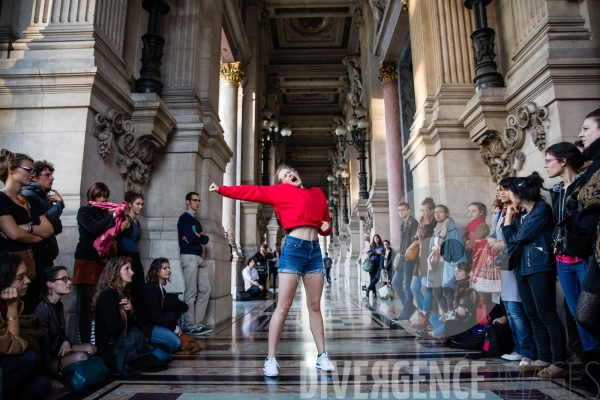 20 danseurs pour le XXe siècle / Boris Charmatz