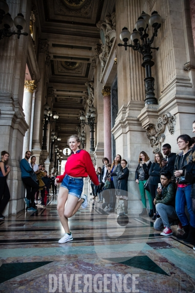 20 danseurs pour le XXe siècle / Boris Charmatz