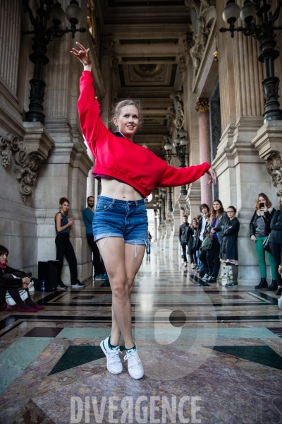 20 danseurs pour le XXe siècle / Boris Charmatz