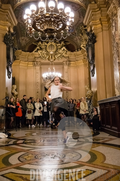 20 danseurs pour le XXe siècle / Boris Charmatz