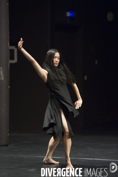 Je danse parce que je me méfie des mots de Kaori Ito
