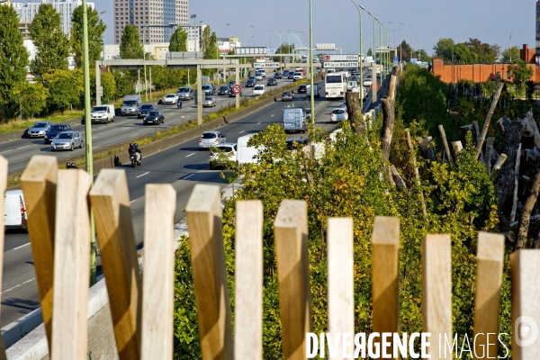 La passerelle sur le peripherique nord, un pas vers le Grand Paris