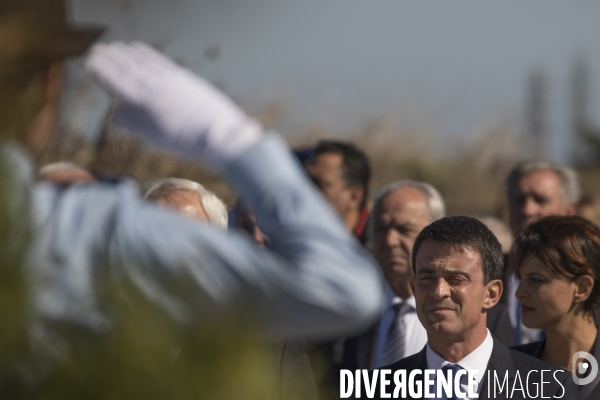 Manuel Valls au mémorial de Rivesaltes