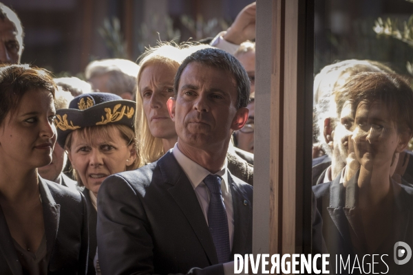 Manuel Valls au mémorial de Rivesaltes