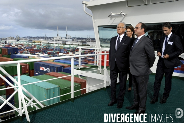 François HOLLANDE au Havre, inaugure un porte conteneurs et l ENSM