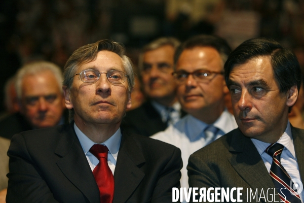 Nicolas sarkozy: meeting a rouen avec le depute-maire pierre albertini(udf) et co-organisateur de la campagne de francois bayrou