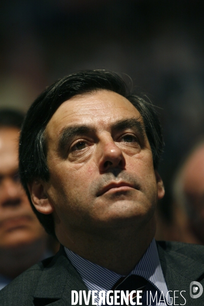 Nicolas sarkozy: meeting a rouen avec le depute-maire pierre albertini(udf) et co-organisateur de la campagne de francois bayrou