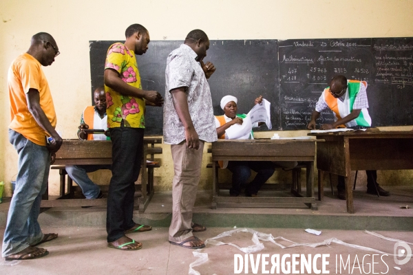 Jour de vote à Abidjan / Elections ivoiriennes 2015