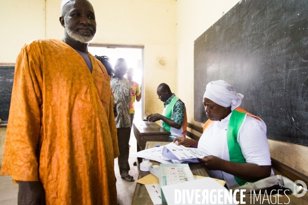 Jour de vote à Abidjan / Elections ivoiriennes 2015