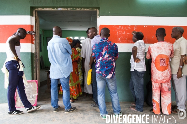 Jour de vote à Abidjan / Elections ivoiriennes 2015