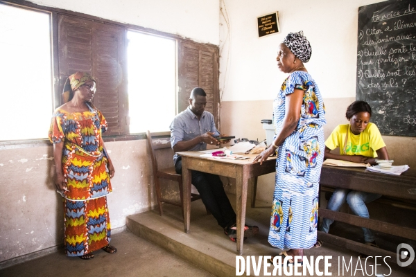 Jour de vote à Abidjan / Elections ivoiriennes 2015