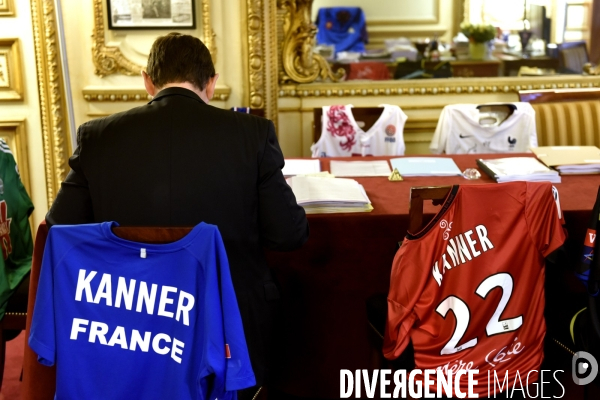 Une journée avec Patrick KANNER, ministre de la ville, de la jeunesse et des sports