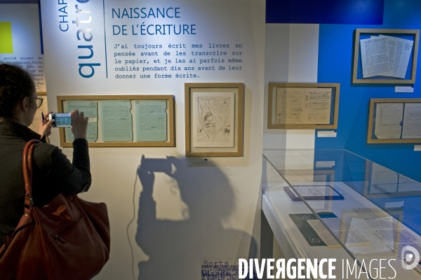 Marguerite Yourcenar aux Archives du Nord a Lille. Premiere exposition du fonds Bernier/Yourcenar