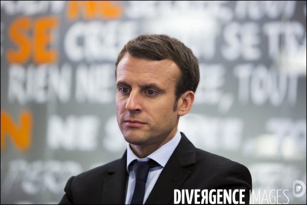 Emmanuel MACRON, le Ministre de l Économie, de l Industrie et du Numérique visite les locaux du site   Leboncoin.fr    dans le cadre du projet de loi  #NOE (Nouvelles Opportunités Economiques)