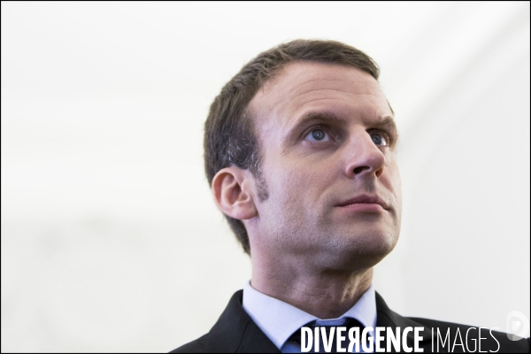 Emmanuel MACRON, le Ministre de l Économie, de l Industrie et du Numérique visite les locaux du site   Leboncoin.fr    dans le cadre du projet de loi  #NOE (Nouvelles Opportunités Economiques)