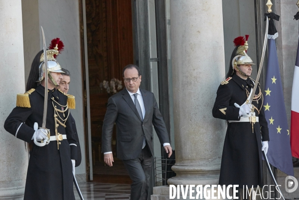 Le president François Hollande recoit Nicolas Sarkozy