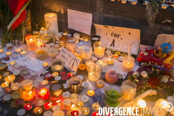 Place de la République : hommage aux victimes des attentats
