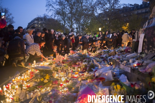 Place de la République : hommage aux victimes des attentats