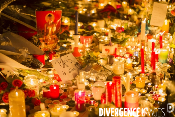 Place de la République : hommage aux victimes des attentats