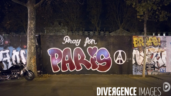 Place de la République : hommage aux victimes des attentats