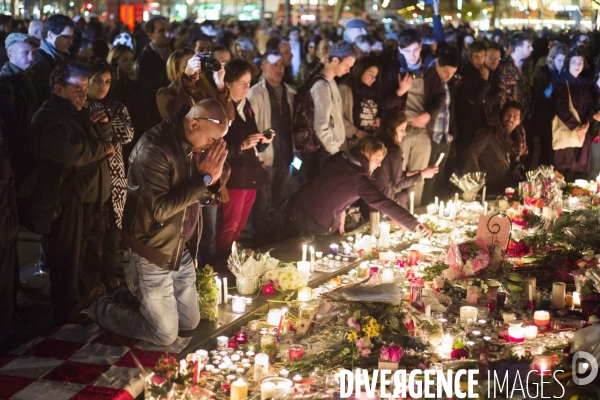 Place de la République : hommage aux victimes des attentats