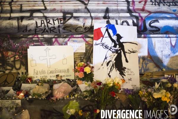 Place de la République : hommage aux victimes des attentats