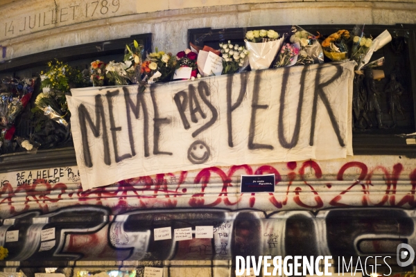 Place de la République : hommage aux victimes des attentats