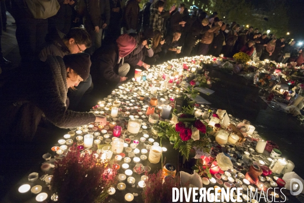 Place de la République : hommage aux victimes des attentats