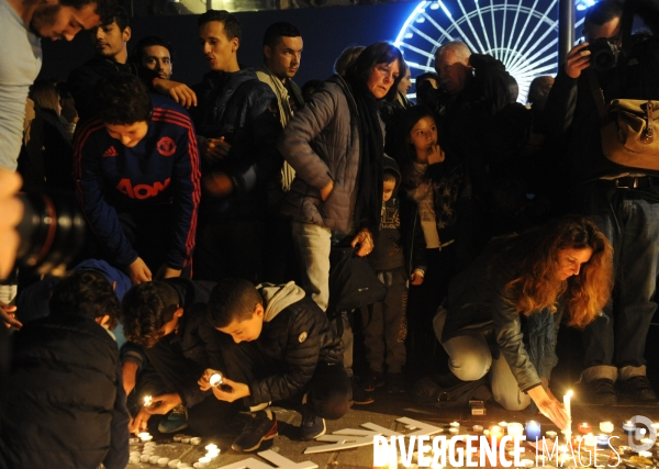 Hommage aux victimes de Paris