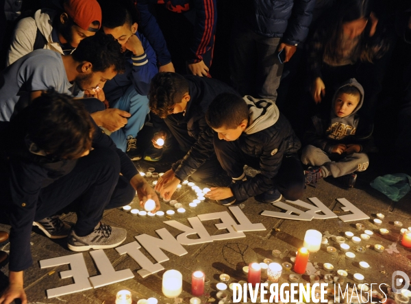 Hommage aux victimes de Paris