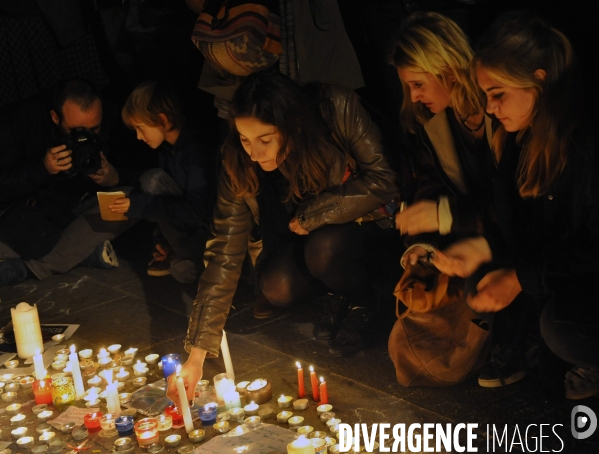 Hommage aux victimes de Paris
