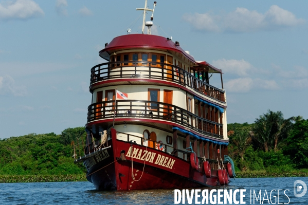 BRESIL , Amazonie : Croisière sur l  Amazon Dream